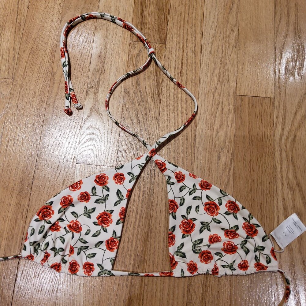 NWOT Weworewhat Women Swim top with neck loop Size S/P